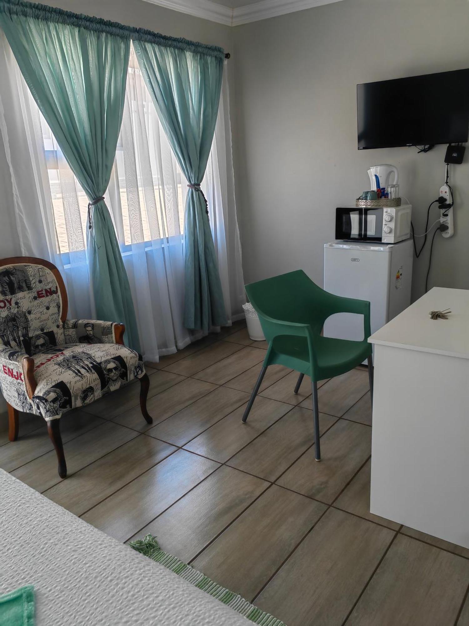 كورومان Back Of The Moon Guesthouse المظهر الخارجي الصورة